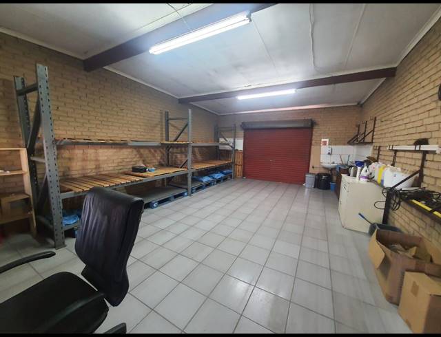 59M² BUSINESS FOR SALE IN VANDERBIJLPARK CE